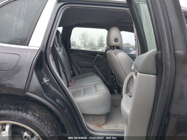 2004 PORSCHE CAYENNE WP1AB29P04LA73611 Photo 7