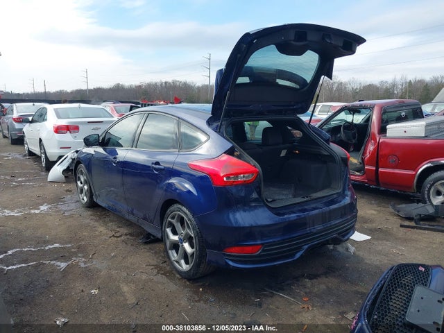 2016 FORD FOCUS ST VIN: 1FADP3L94GL374179
