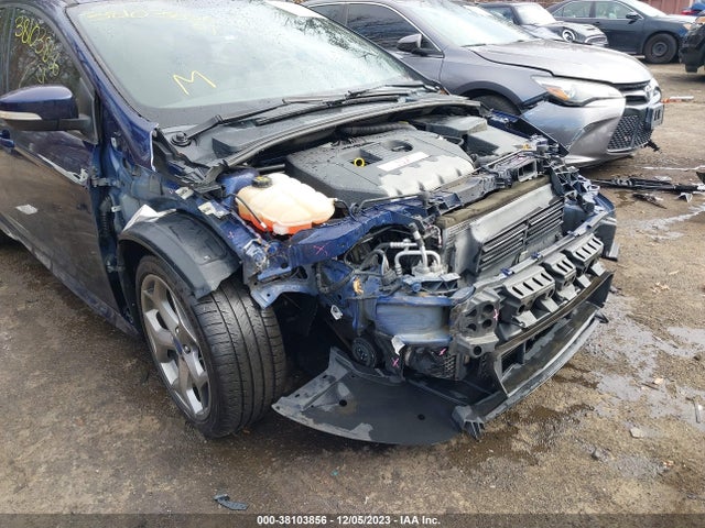 2016 FORD FOCUS ST VIN: 1FADP3L94GL374179