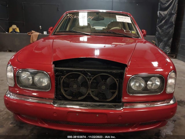 2000 BENTLEY ARNAGE VIN: SCBLC31E9YCX04260