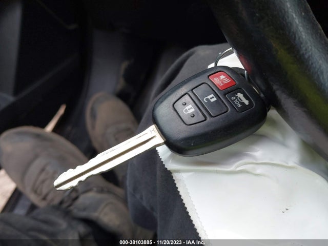 Toyota Corolla S Plus 2016 2T1BURHE8GC575500 Image 11