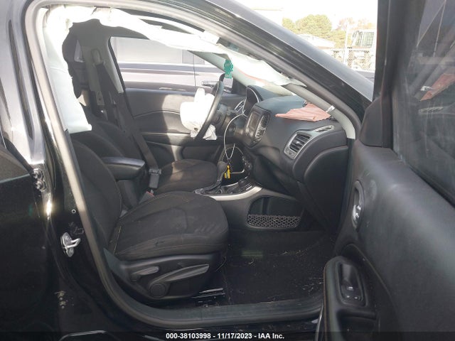3C4NJDABXHT659583 Jeep New Compass Sport 4x4