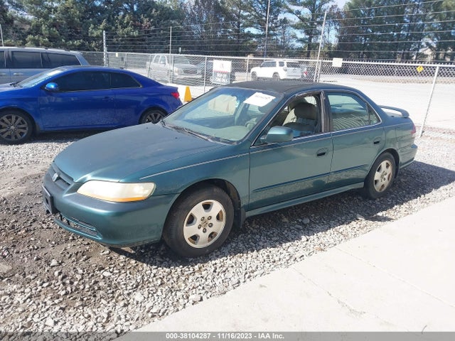 2002 HONDA ACCORD SDN EX W/LEATHER VIN: 1HGCG165X2A023088
