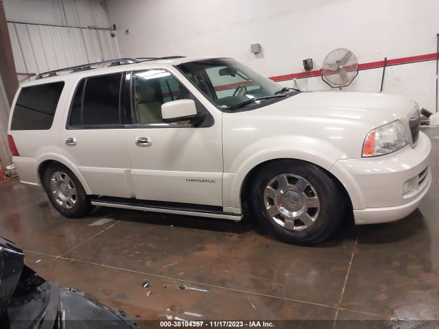 2006 LINCOLN NAVIGATOR LUXURY/ULTIMATE VIN: 5LMFU27516LJ05464