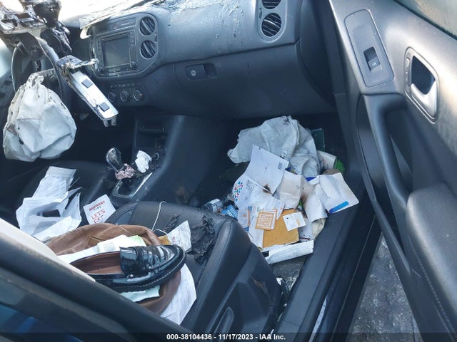 WVGAV7AX3HK019180 Volkswagen Tiguan 2.0t/2.0t S