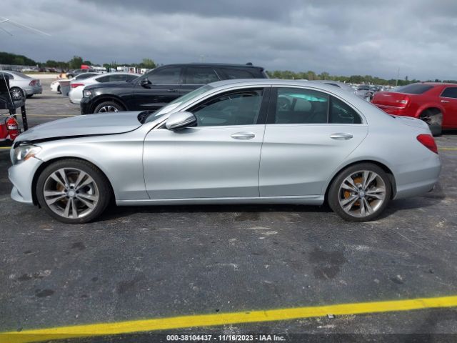 55SWF4JB8GU170536 Mercedes-Benz C 300 Sport/luxury/
