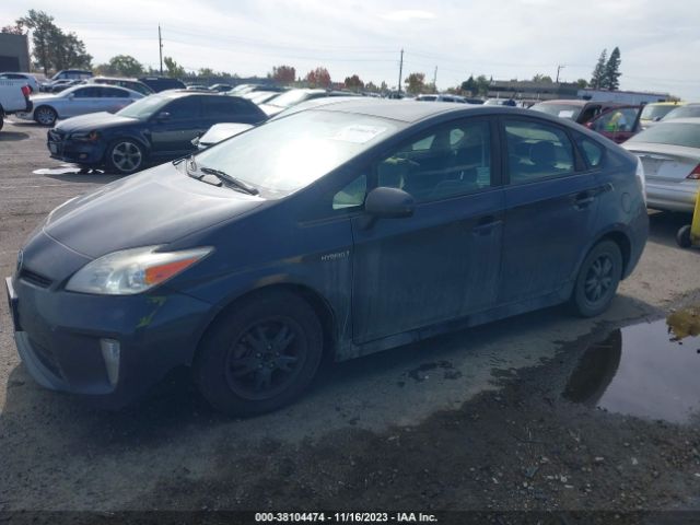 JTDKN3DU9F1929924 Toyota Prius Two