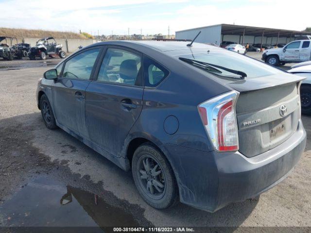 JTDKN3DU9F1929924 Toyota Prius Two