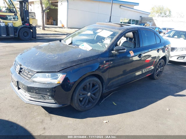 3VWD17AJ9JM243963 Volkswagen Jetta 1.8t Se Sport