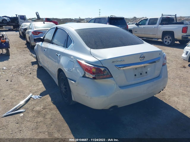 2015 NISSAN ALTIMA 2.5 SL/2.5 SV/2.5/2.5 S VIN: 1N4AL3AP9FN371748