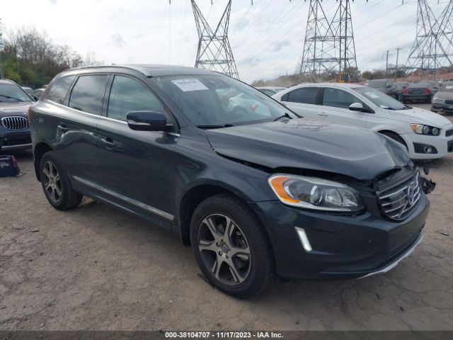 Auction sale of the 2015 Volvo Xc60 T6 Platinum, vin: YV4902RM0F2727769, lot number: 38104707