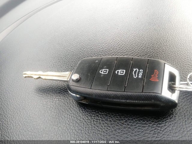 KIA FORTE LX 2017 3KPFK4A70HE047944 Image 11