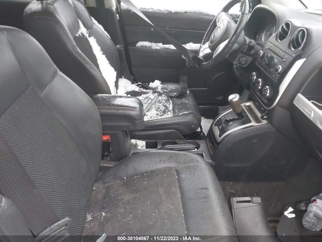 2015 JEEP COMPASS LATITUDE VIN: 1C4NJDEB8FD163095