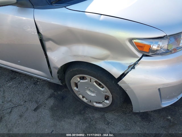 2008 SCION XB VIN: JTLKE50E781016242