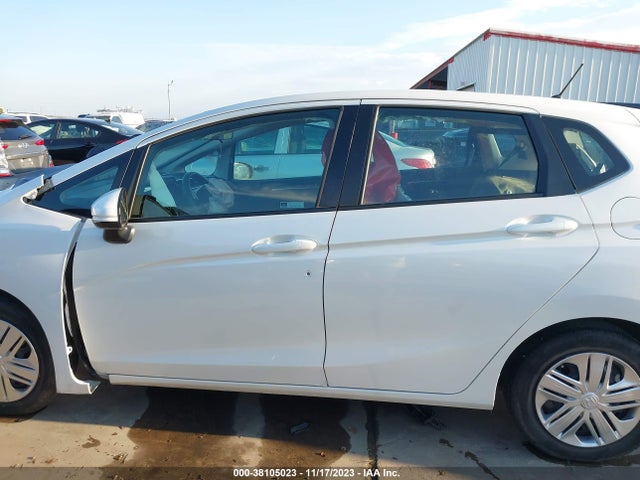 2019 HONDA FIT LX VIN: 3HGGK5H43KM738258