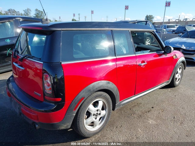 2011 MINI COOPER CLUBMAN WMWZF3C55BT188432 Photo 3