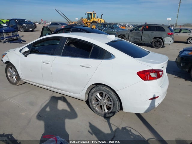 Chevrolet Cruze Lt Auto 2018 1G1BE5SM4J7241052 Image 3