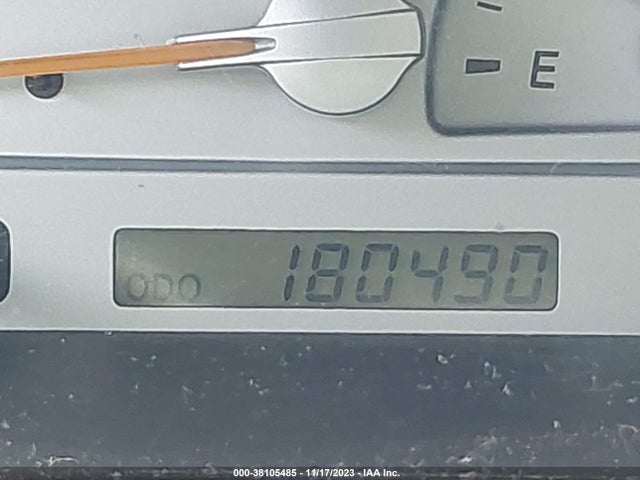 2004 TOYOTA CAMRY SE V6 VIN: 4T1BA32K64U026487