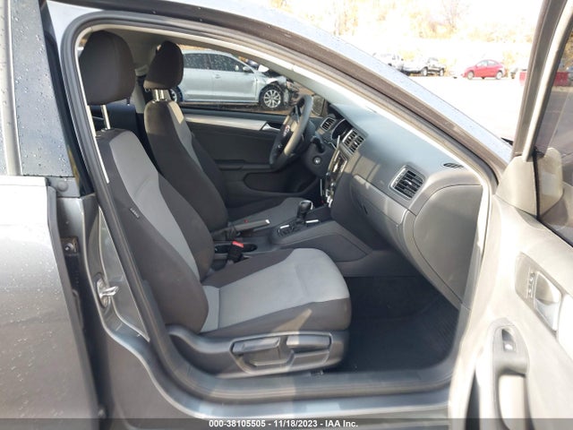 3VW2B7AJ4HM406680 Volkswagen Jetta 1.4t S