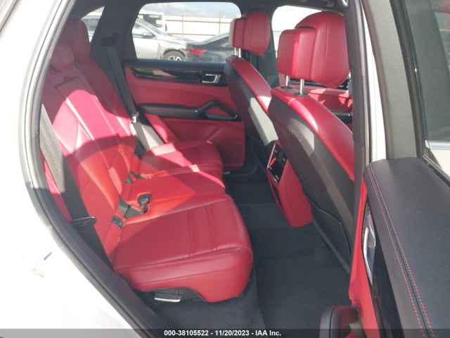 2021 PORSCHE CAYENNE WP1AA2AY4MDA04678 Photo 7