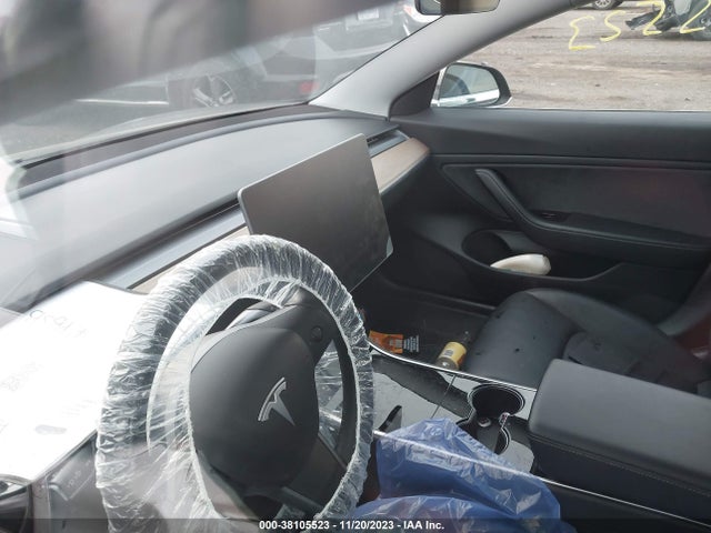 2018 TESLA MODEL 3 5YJ3E1EB5JF113380 Photo 6