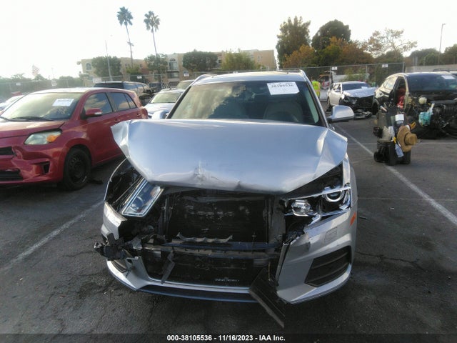 WA1BCCFS2HR015529 Audi Q3 2.0t Premium