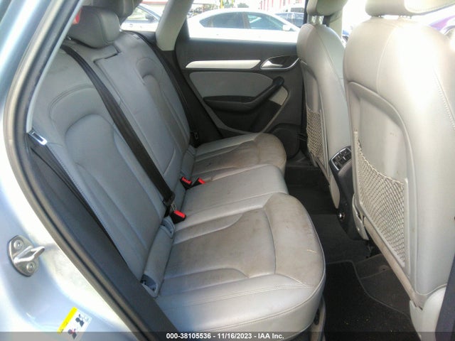 WA1BCCFS2HR015529 Audi Q3 2.0t Premium