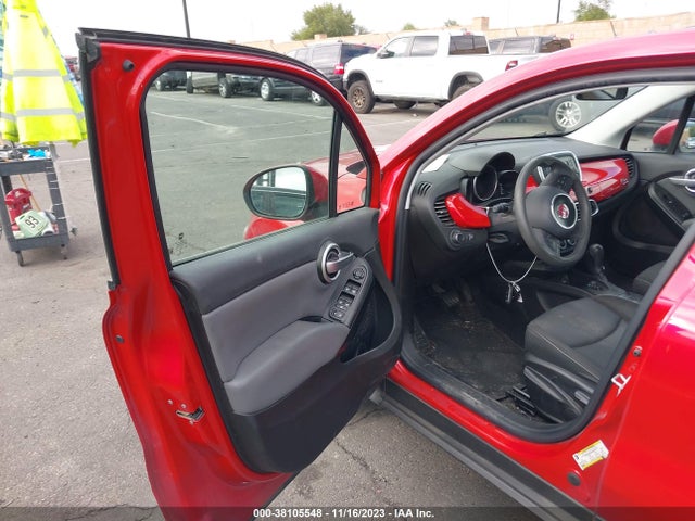 2017 FIAT 500X ZFBCFXAB1HP537910 Photo 4