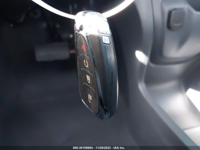 2017 CHEVROLET BOLT EV 1G1FX6S0XH4166495 Photo 10