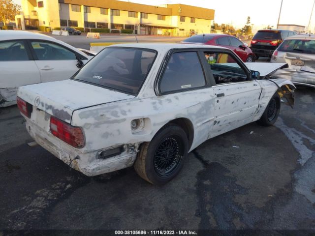 1991 BMW 318 WBAAF9316MEE71607 Photo 3