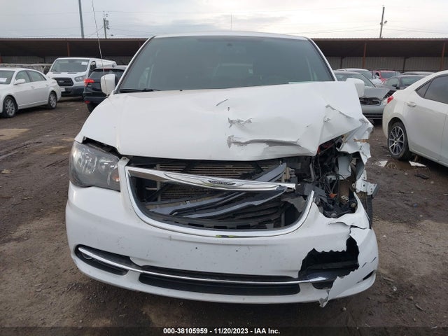 2C4RC1HG4FR755916 Chrysler Town & Country S