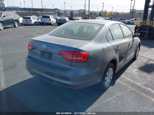 3VW2K7AJ8FM252214 Volkswagen Jetta 2.0l S