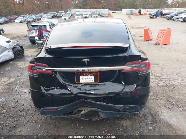 Tesla Model X 60d/70d/75d/90d 2016 5YJXCDE27GF032222 Image 17