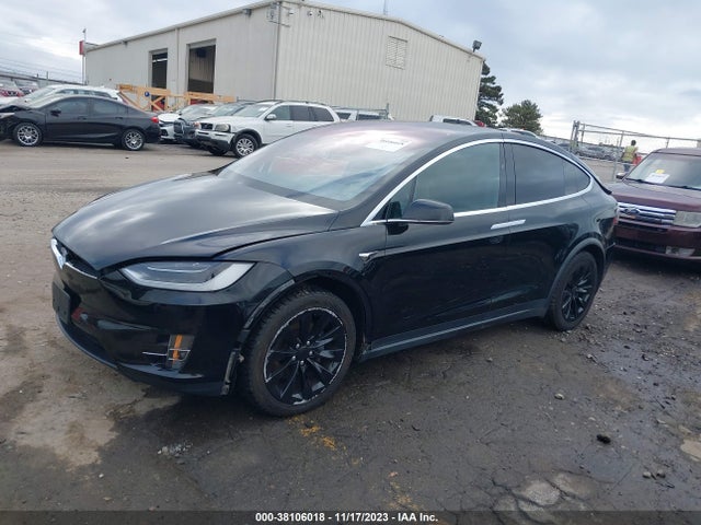 Tesla Model X 60d/70d/75d/90d 2016 5YJXCDE27GF032222 Image 2