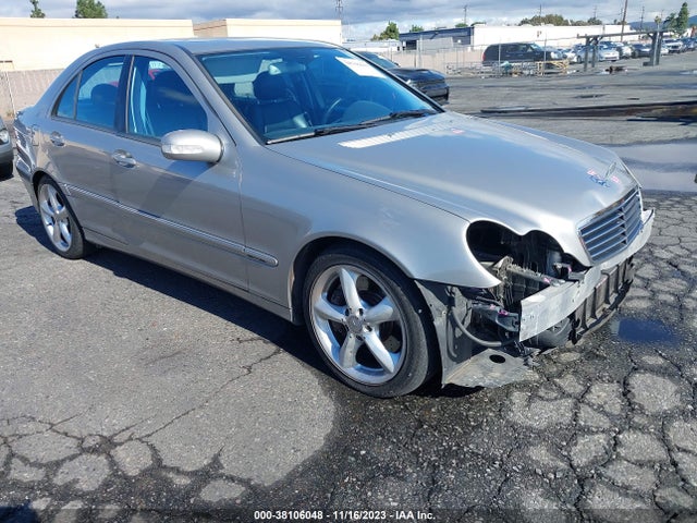 2004 MERCEDES-BENZ C 230 KOMPRESSOR SPORT/SPORT VIN: WDBRF40J74A617674