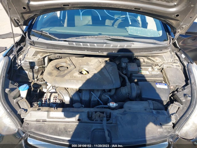 2015 HYUNDAI ELANTRA SE (ULSAN PLANT) VIN: KMHDH4AE2FU236092