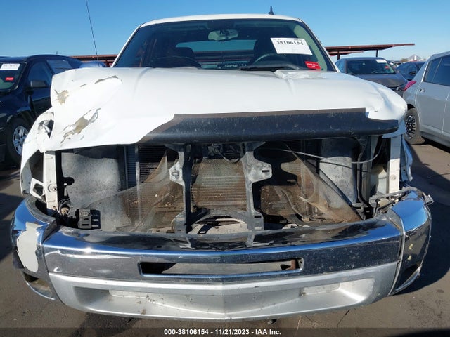 2013 CHEVROLET SILVERADO 1500 LT VIN: 3GCPCSE0XDG153738