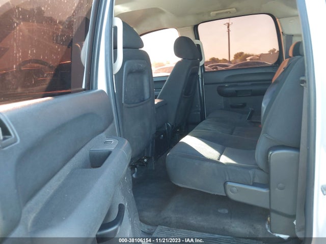 2013 CHEVROLET SILVERADO 1500 LT VIN: 3GCPCSE0XDG153738