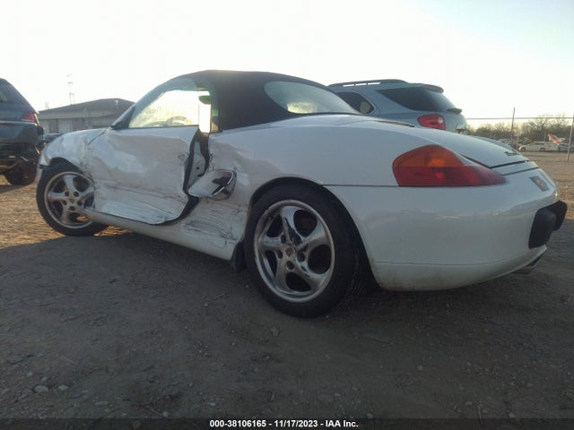 1999 PORSCHE BOXSTER WP0CA2980XU623877 Photo 2