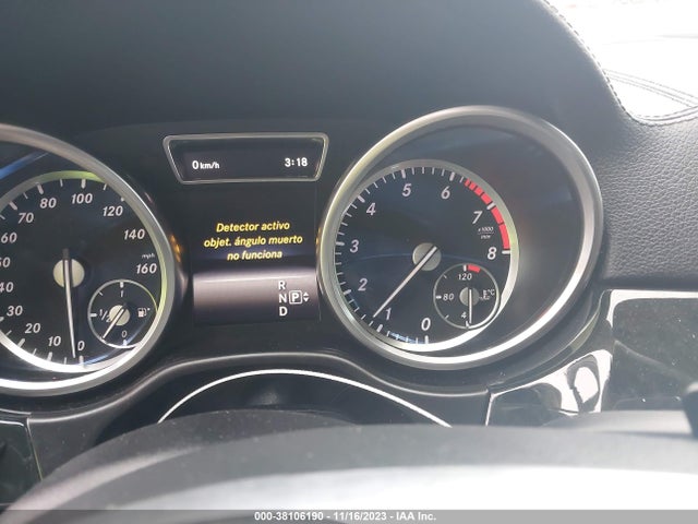 2016 MERCEDES-BENZ GL 550 VIN: 4JGDF7DE5GA671601
