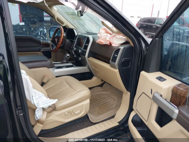 1FTEW1EG8JKD64477 Ford F-150 Lariat