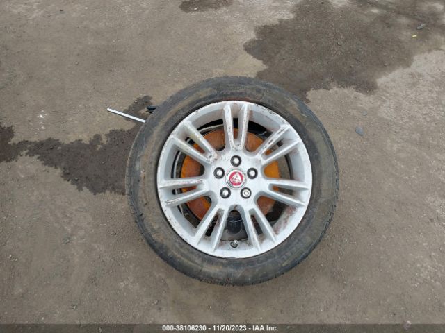 SAJAJ4FXXKCP44205 Jaguar Xe 25t Premium