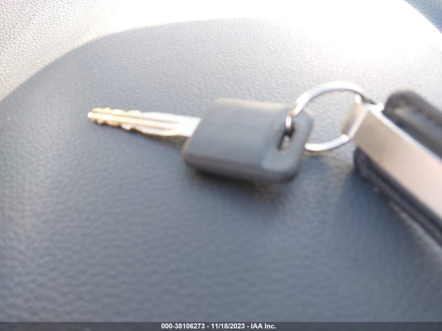 Nissan ROGUE S 2019 5N1AT2MT8KC715827 Image 11
