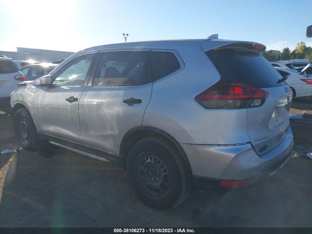 Nissan ROGUE S 2019 5N1AT2MT8KC715827 Image 3
