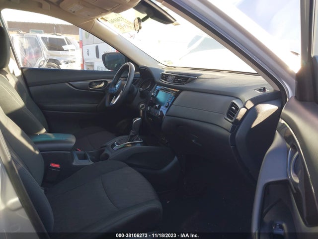 Nissan ROGUE S 2019 5N1AT2MT8KC715827 Image 5
