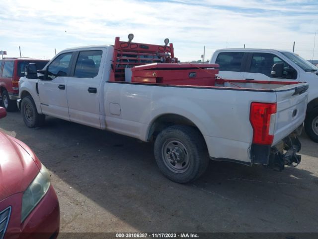 1FT7W3AT3JEC49081 Ford F-350 Xl