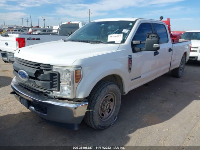 1FT7W3AT3JEC49081 Ford F-350 Xl