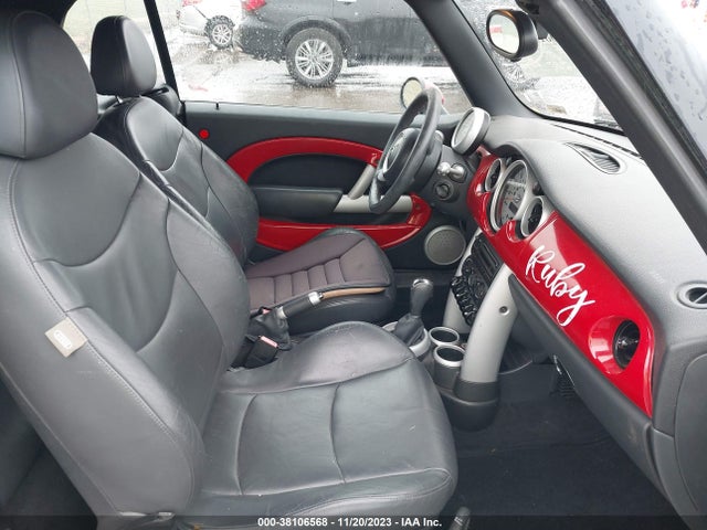 2005 MINI COOPER VIN: WMWRF33455TG10309