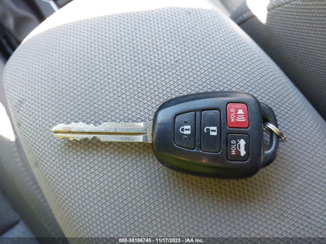 Toyota Corolla Le Plus 2014 5YFBURHE5EP057664 Image 11