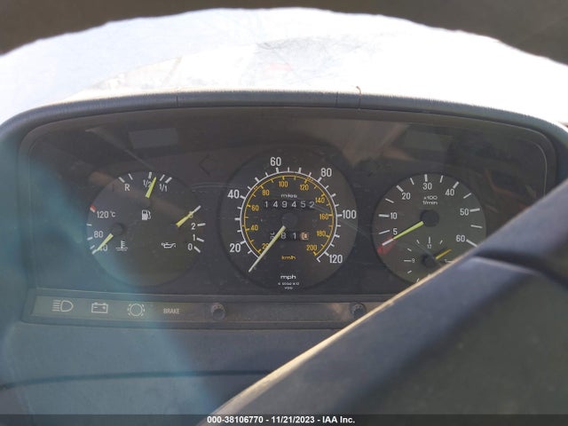 1983 MERCEDES-BENZ 300 DT VIN: WDBAB33A4DB031362